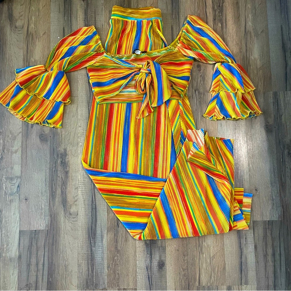 Trendy Two Piece Rainbow with Maxi Skirt | size L